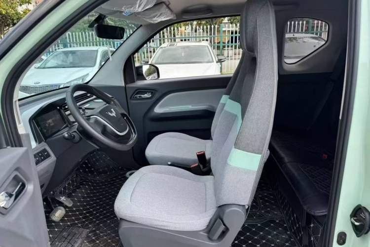 Used Wuling Hongguang MINIEV 2021 Macaron Fashion Edition Lithium-Ion Battery
