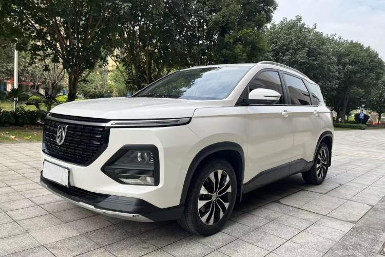 Used Baojun 530 2020 1.5T CVT Prestige Connected Version 7 Seats
