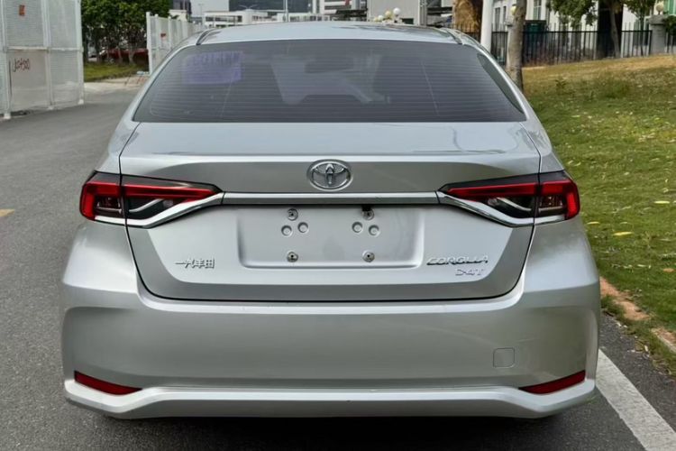 Used Toyota Corolla 2019 1.2T S-CVT GL Pioneer Edition
