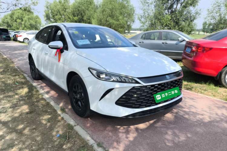 Used BYD Qin PLUS 2025 DM-i Smart Drive 55KM Leading Model
