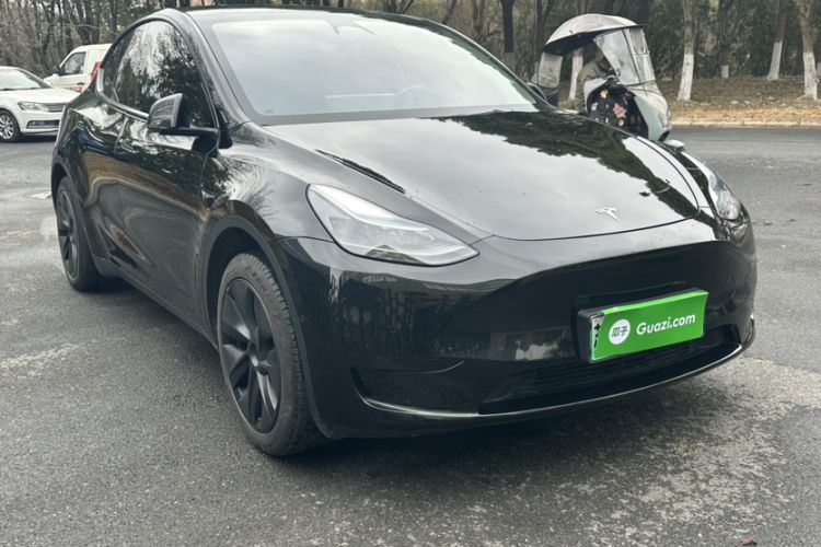 Used Tesla Model Y 2023 Rear-Wheel-Drive Version