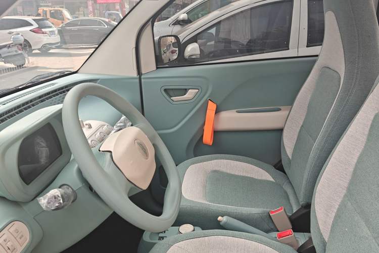 Used  uni 2025 Mildly Sweet Version 11.52 kWh