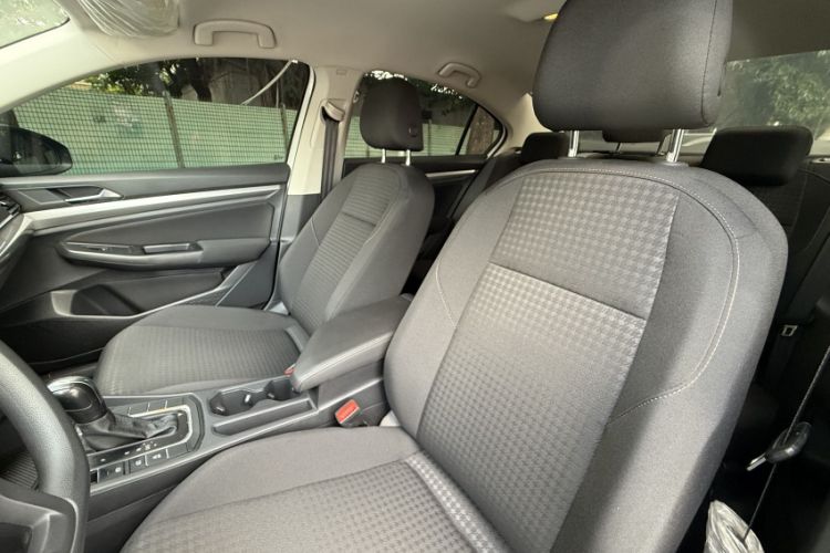 Used Volkswagen Bora 2021 1.5L Automatic Fashionable Smart Connectivity Version
