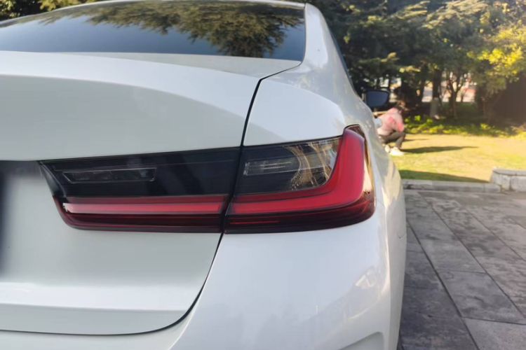 Used BMW i3 2024 eDrive 40 L Midnight Edition
