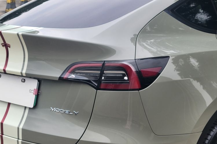 Used Tesla Model Y 2021 Standard Range Rear-Wheel Drive Version
