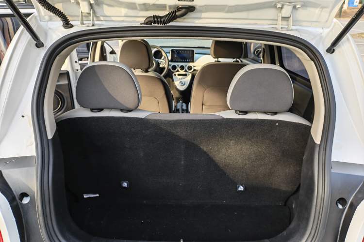 Used ORA Black Cat 2021 301 km Basic Version