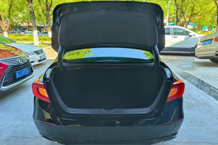 Used Honda Accord 2018 260TURBO Elite Edition China VI
