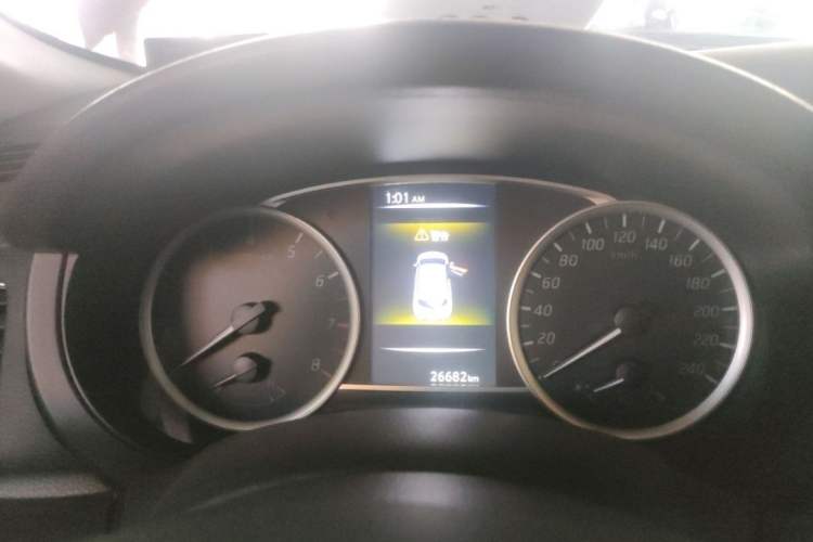 Used Nissan Tiida 2019 1.6L CVT Smart Drive Version China VI Standard