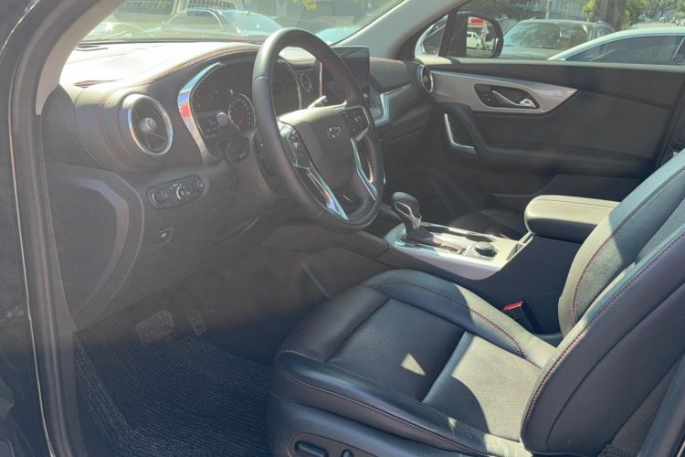 Used Chevrolet Blazer 2020 Redline 650T 7-Seater Ting Edition
