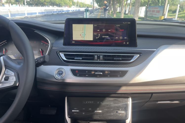 Used Changan CS75 2020 280T DCT Luxury Version China VI Standard
