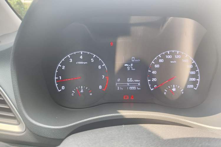 Used Hyundai Verna 2016 1.4L Manual Cool Edition GLS
