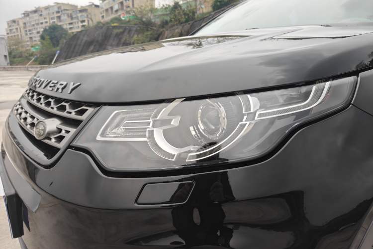 Used Land Rover Discovery Sport 2019 240 PS SE Version China VI Standard