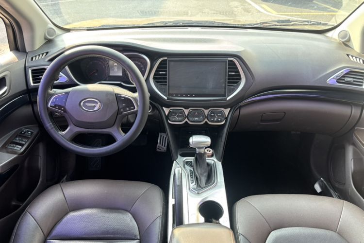 Used GAC Trumpchi GS4 2015 200T G-DCT Luxury Edition
