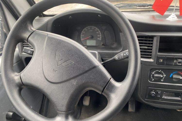 Used Wuling Zhiguang 2020 1.2L Practical Model China VI LSI