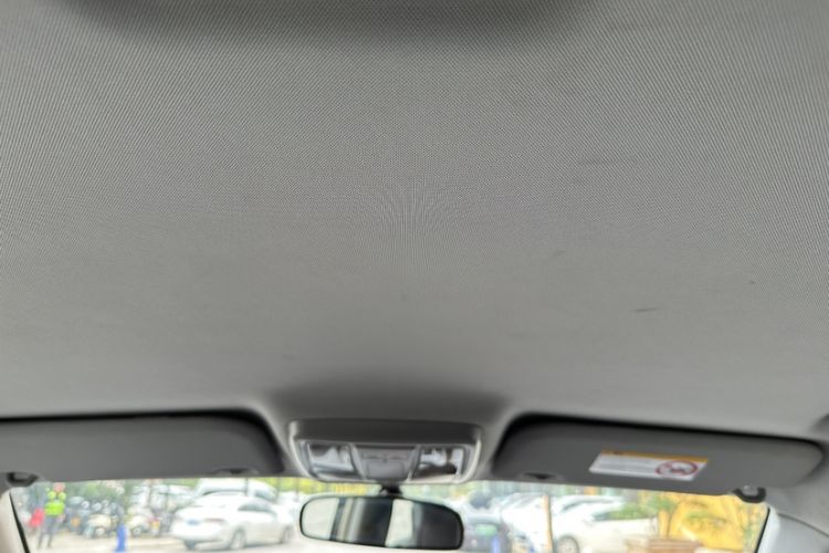 Used Haval H5 Classic 2015 2.0L Manual Two-Wheel Drive Entry-Level Trim
