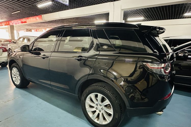 Used Land Rover Discovery Sport 2017 2.0T SE
