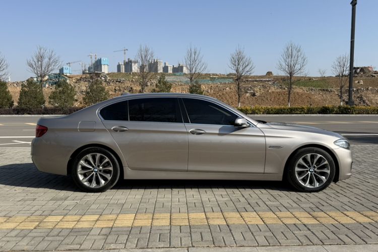 Used BMW 5 Series 2017 525Li Leading Model
