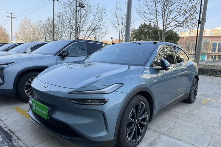 Used ONVO L60 2024 60 kWh Rear-Drive Version