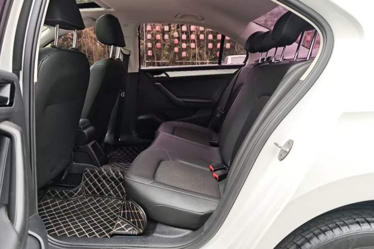 Used Jetta VA3 2019 1.5L Manual Enjoyment Edition
