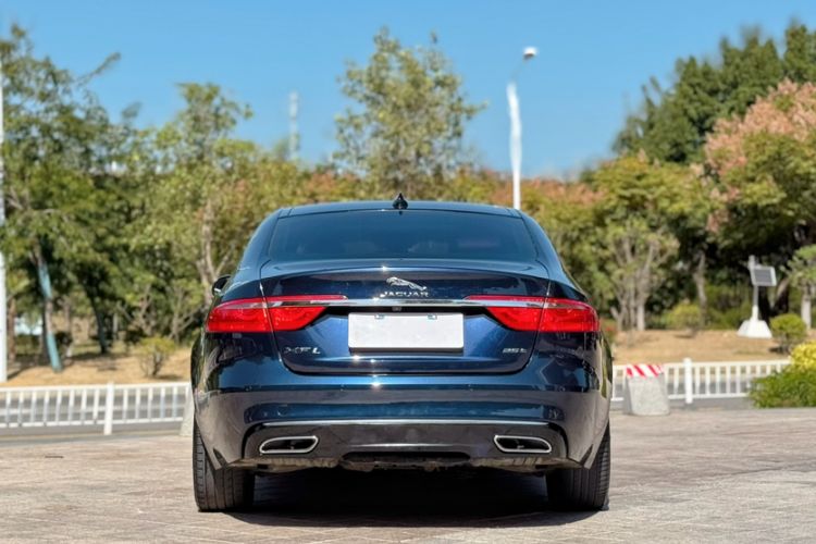 Used Jaguar XFL 2018 XFL 2.0T 250 PS Luxury Edition
