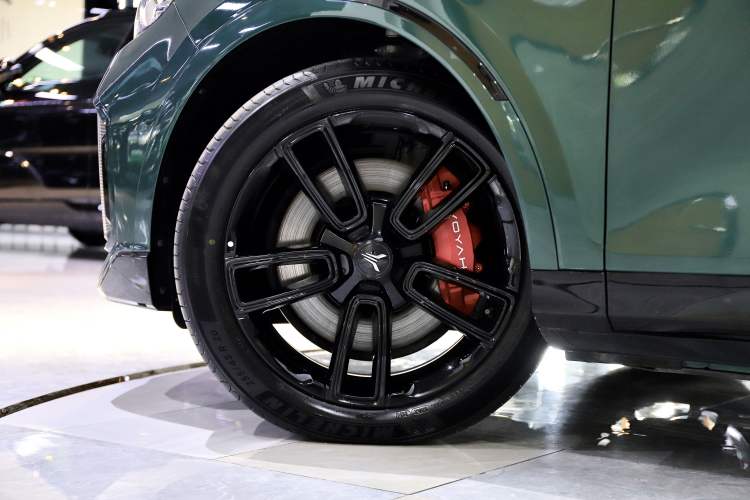 Used VOYAH FREE 2025 318 318 km Rear-Drive Touring Edition
