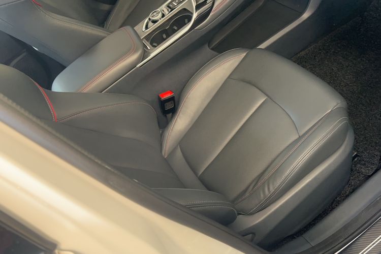 Used Changan UNI-T 2020 1.5T Prestige Version
