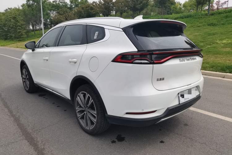 Used BYD Tang 2018 2.0T Automatic SmartConnect Prestige 7-Seater China V Standard
