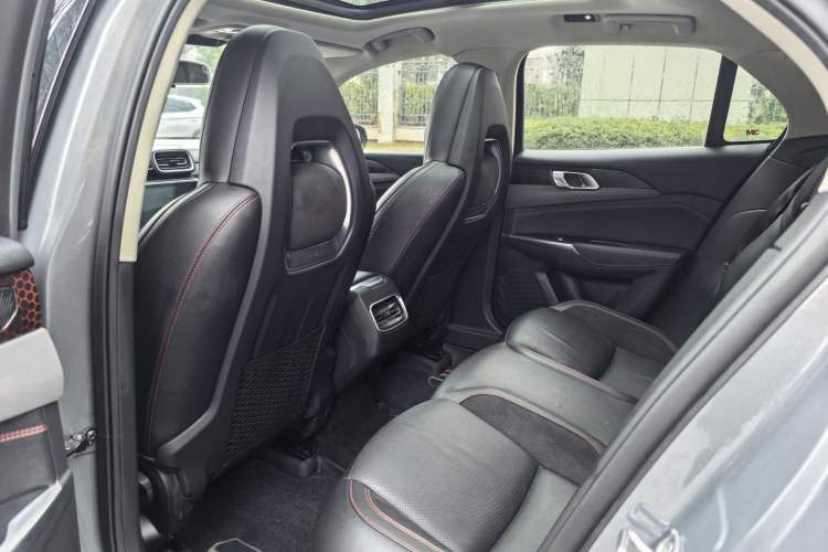 Used Lynk & Co 02 2019 1.5T DCT Two-Wheel Drive Sporty Version China VI Standard
