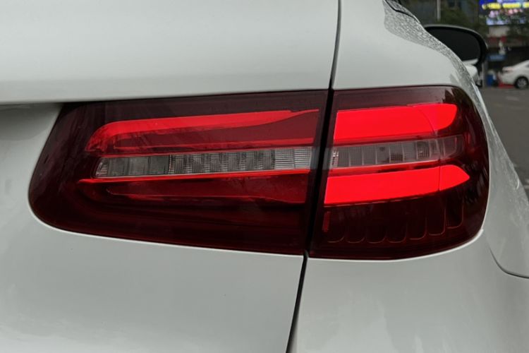 Used Mercedes-Benz GLC 2019 GLC 200 4MATIC
