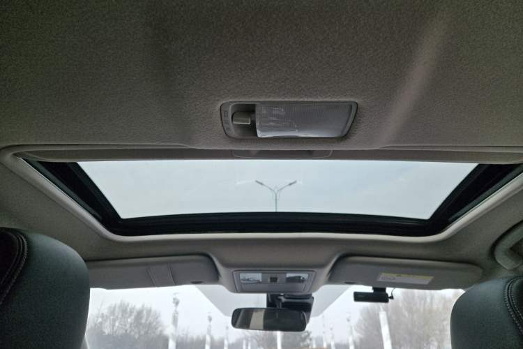 Used Nissan Tiida 2019 1.6L CVT Smart Drive Version China VI Standard
