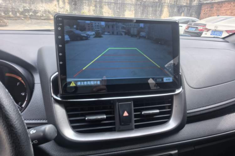 Used Toyota YARiS L 2022 X-Trail 1.5L CVT Luxury PLUS Edition