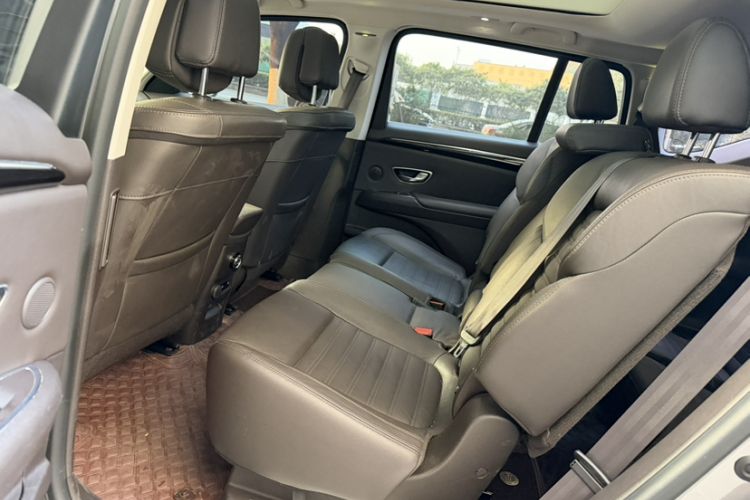 Used Renault Espace Classic 2018 TCe 300 Prestige Edition
