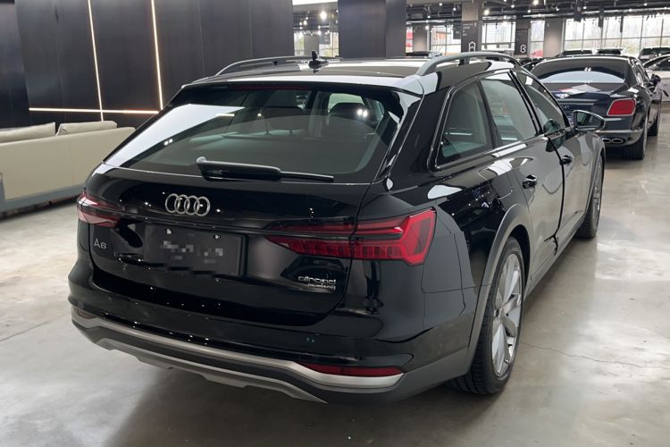 Used Audi A6 (Import) 2024 allroad quattro 55 TFSI Prestige Off-Road Model
