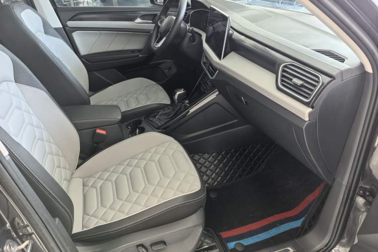 Used Volkswagen Tayron 2023 280TSI Two-Wheel-Drive Luxury Plus Advanced Version
