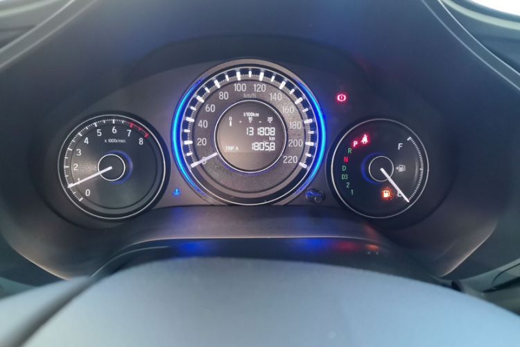 Used Honda Crider 2015 1.8L automatic comfort version
