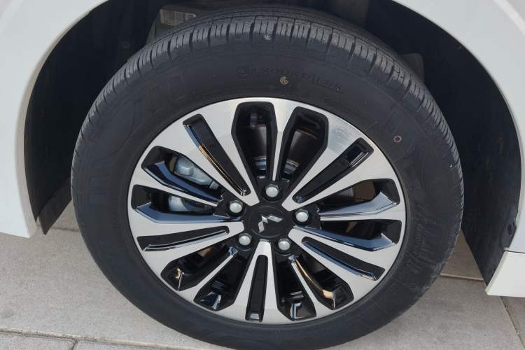 Used Wuling Jiachen 2022 1.5T CVT Deluxe Flagship Edition