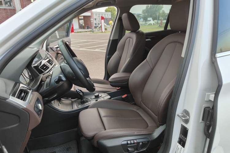 Used BMW X1 2020 sDrive20Li Fashion Model
