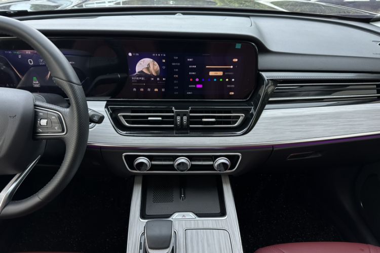 Used Hongqi HS5 2025 2.0T All-Wheel-Drive Xuan Ying Version
