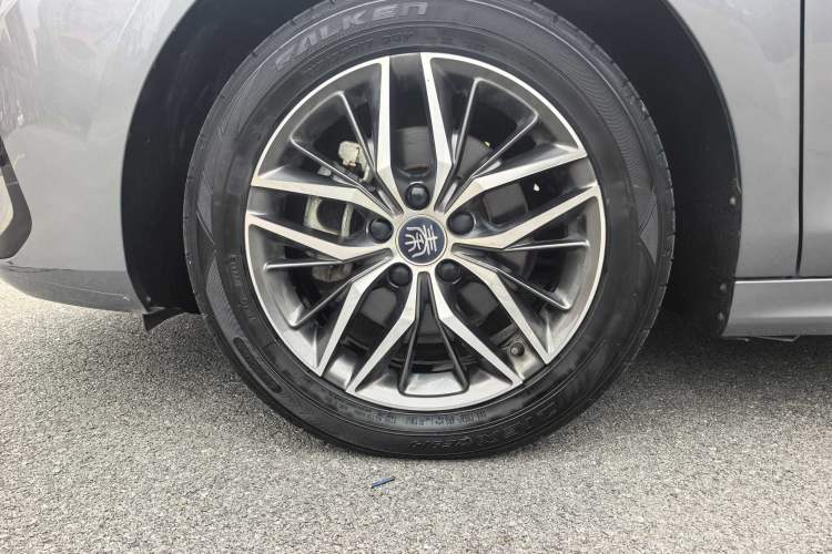 Used BYD Qin PLUS 2021 EV 400KM Luxury Model