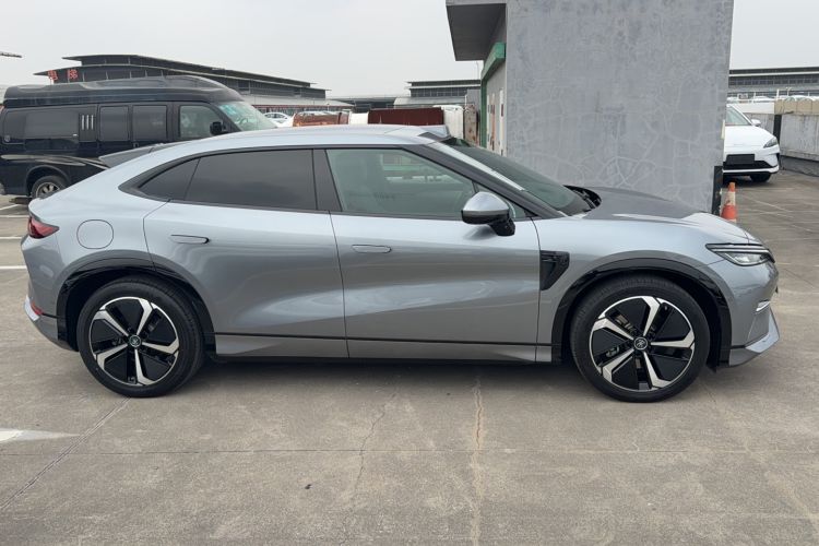 Used BYD Song L EV 2025 662 km Ultra-Range Version
