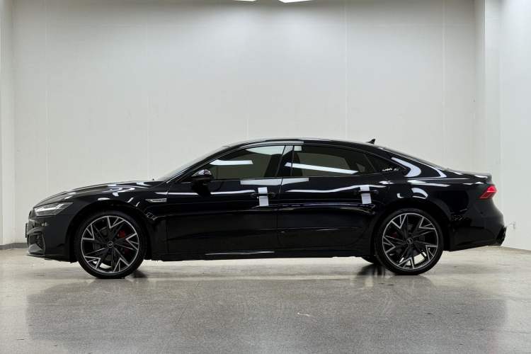 Used Audi A7L 2024 45 TFSI quattro S-line Black Warrior Edition