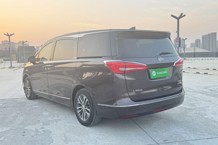 Used Buick GL8 2017 ES 28T Flagship Model China V Standard
