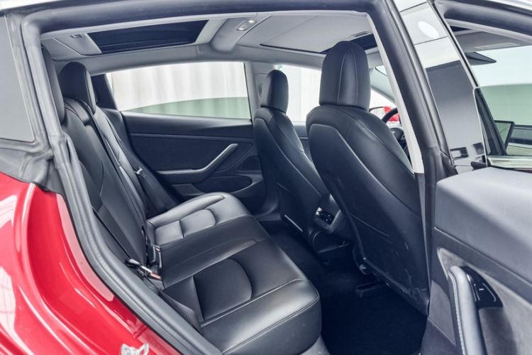 Used Tesla Model 3 2019 Standard Range Rear-Drive Upgraded Version
