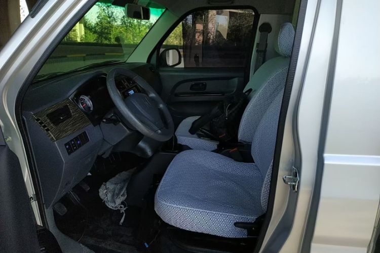 Used Jinbei T3 2023 1.5L Classic Model Single Cab 2.92 Meters
