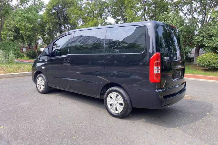 Used  M3 2019 Creator Edition 1.8L Luxury Model
