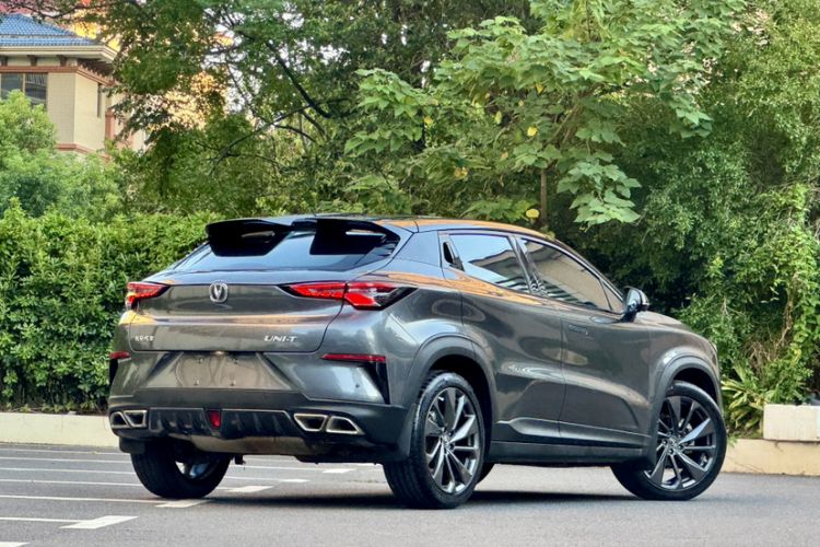 Used Changan UNI-T 2020 1.5T Prestige Version
