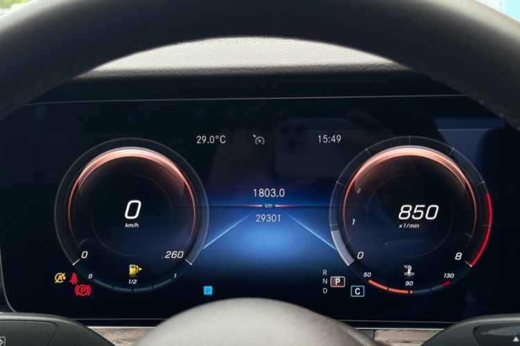 Used Mercedes-Benz E-Class 2022 Second Facelift E 300 L Fashion Edition
