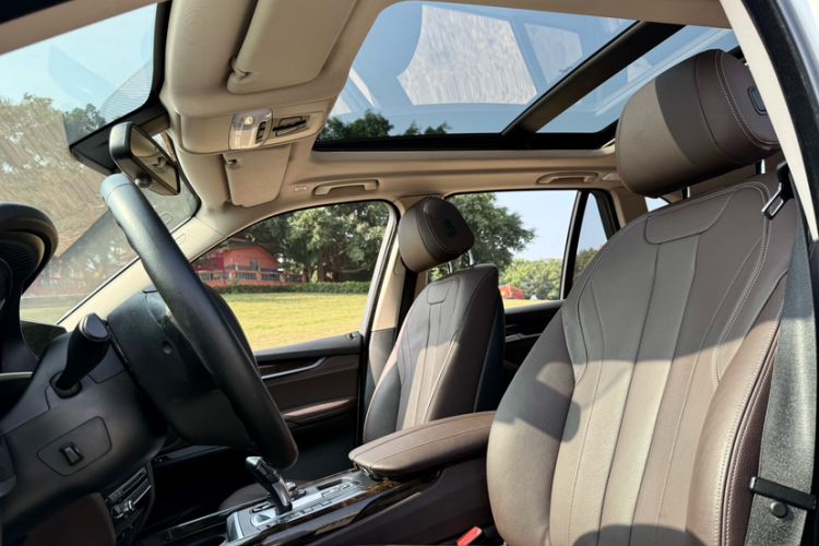 Used BMW X5 2015 xDrive28i