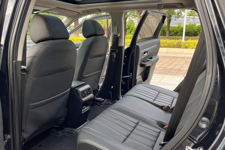 Used Honda Breeze 2023 240TURBO Two-Wheel-Drive Prestige Edition 5 Seats
