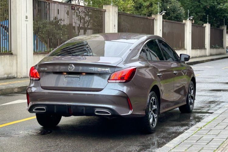 Used MG 5 2021 180 DVVT CVT Youth Luxury Edition